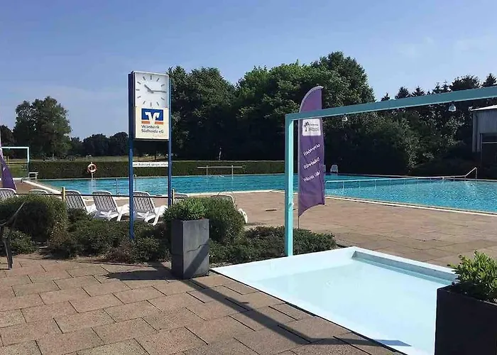 Moderne In Der Heide *